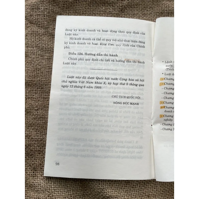 Luật doanh nghiệp - ￼sách luật Việt Nam 937458