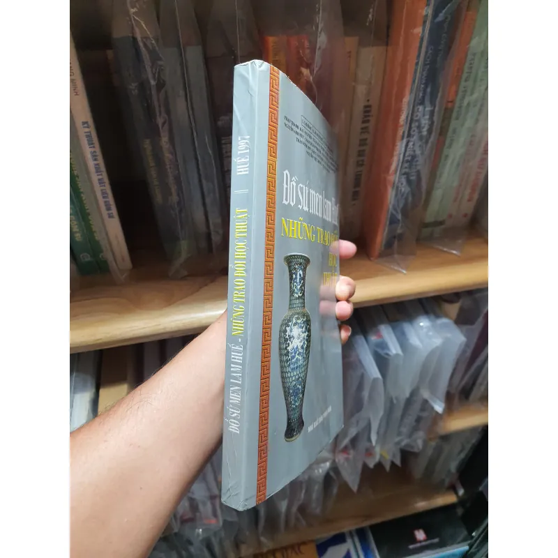 Đồ sứ men lam huế những trao đổi học thuật 784155