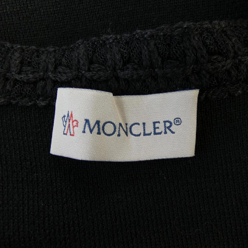 Moncler MONCLER 10939B50800 Áo khoác lông 632992