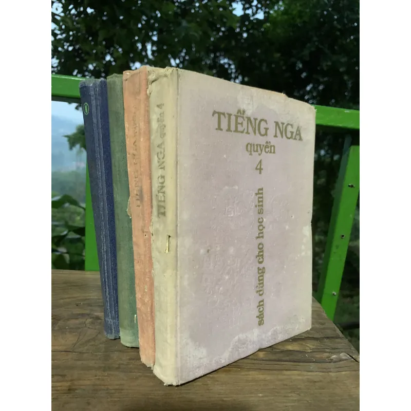 Sách học tiếng Nga, dùng cho học sinh, quyển 1-2-3-4, in tại Nga 1030531