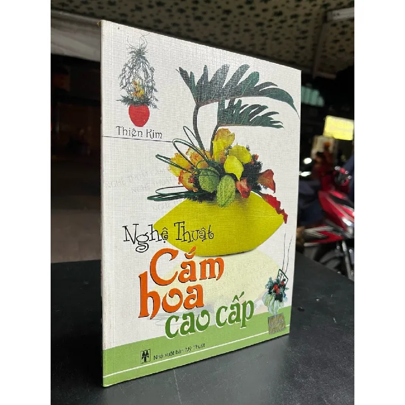 Nghệ thuật cắm hoa cao cấp - Thiên Kim 711784