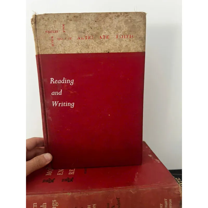 Reading and Writing 707561