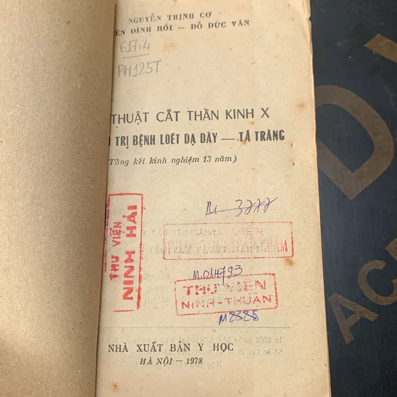 Phấu thuật cắt thần kinh X trong điều trị loét dạ dày, TÁ TRÀNG  598996