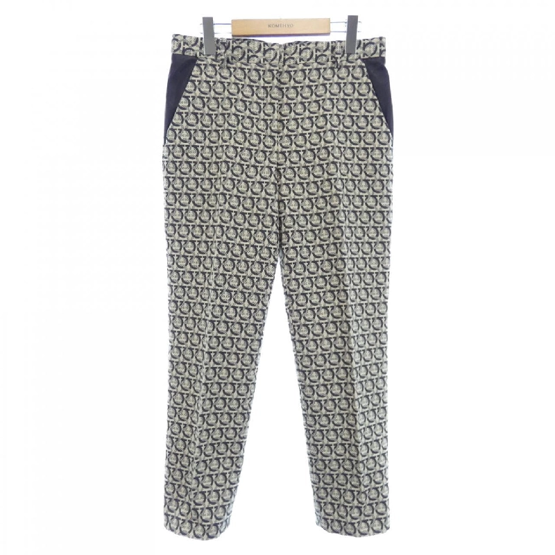 Quần SALVATORE FERRAGAMO - Hàng hiệu Authentic 890660