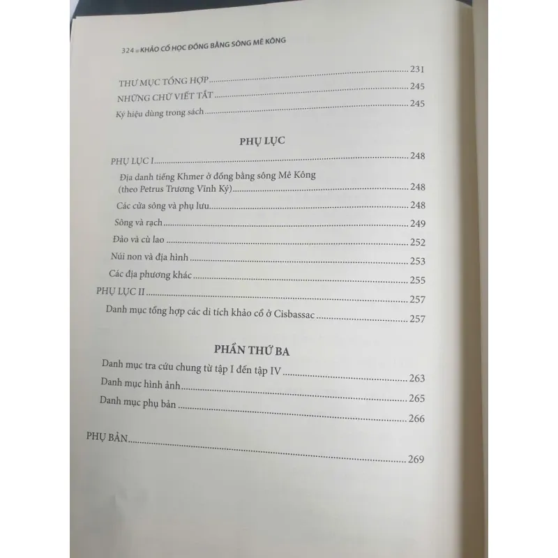 Khảo Cổ Học Đồng Bằng Sông Mê Kông - Tập 4 - Tả Ngạn Sông Hậu Đến Lưu Vực Sông Đồng Nai 707793