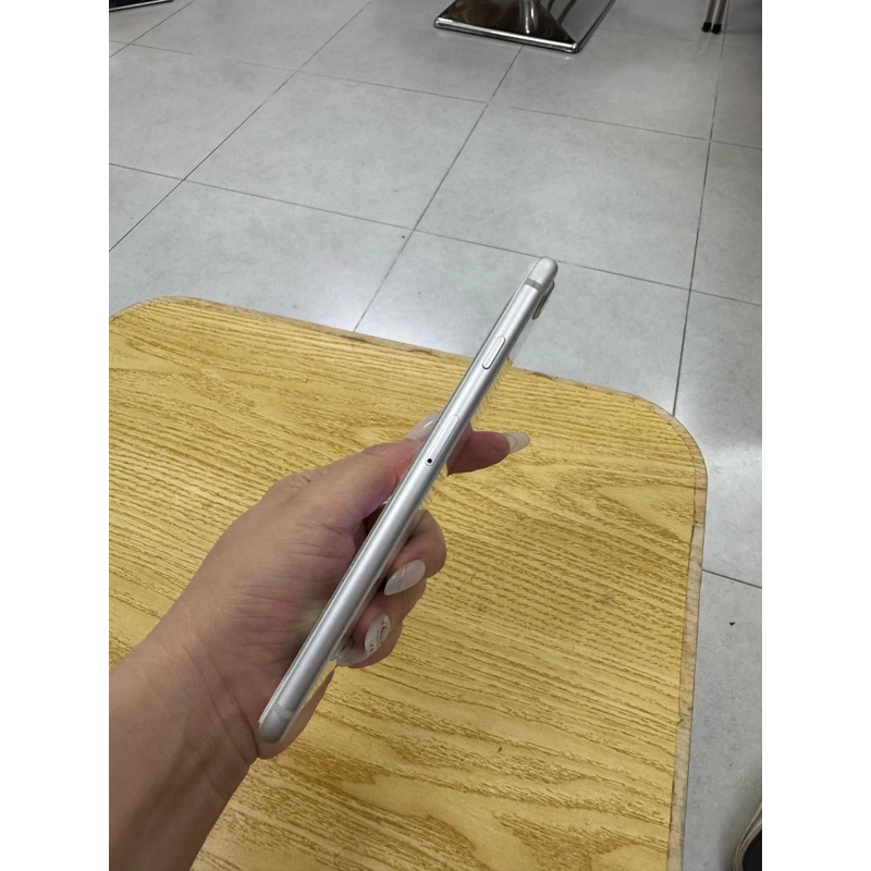 Điện thoại iphon 8 plus 505227