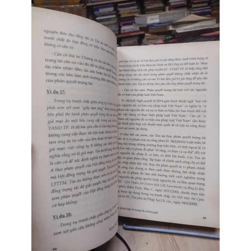 Sách: Sổ tay pháp luật về trọng tài và hoà giải (B2) 994330