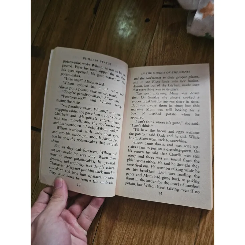 The Puffin Book of Stories for 7 Year Olds
 739853