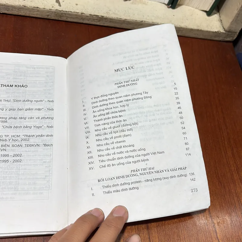 II Sức Khoẻ: Rối Loạn Dinh Dưỡng Và Bệnh Béo Phì - Vũ Quốc Trung - 2003 726919