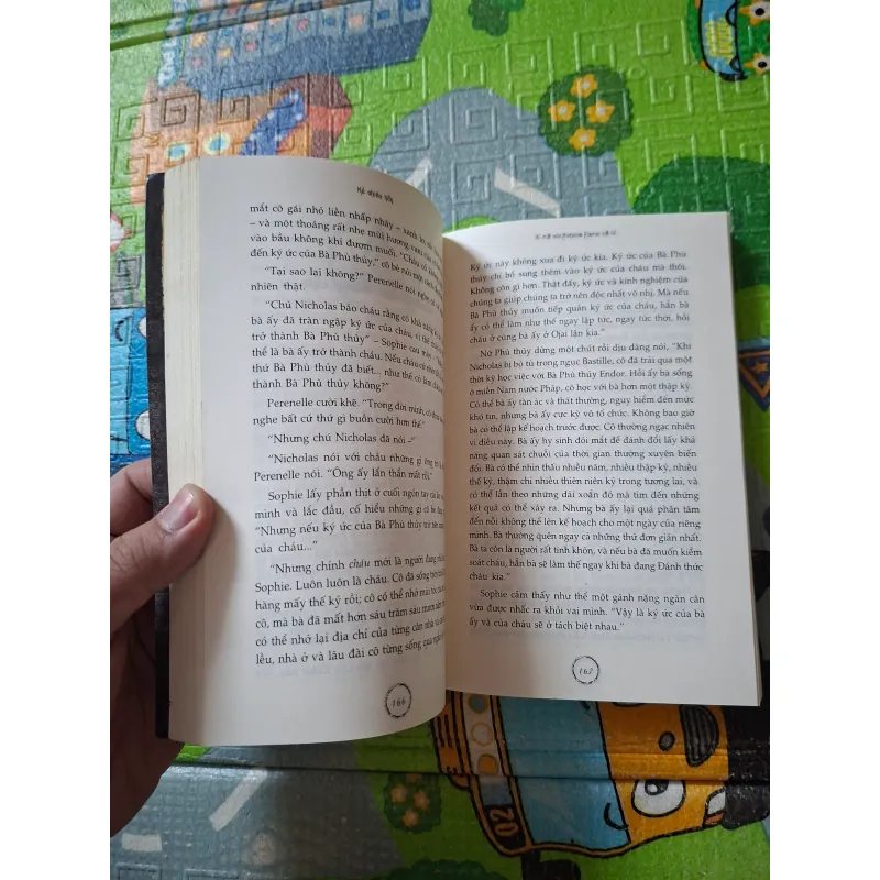 Kẻ Chiêu Hồn" (The Necromancer) 1006239