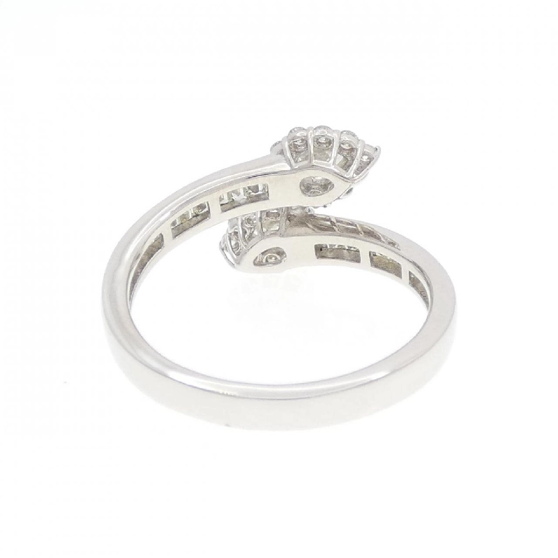 【新品】Nhẫn kim cương PT900 0.80CT 669513