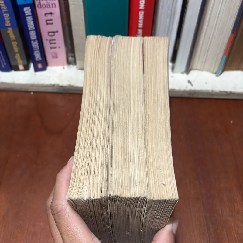 II Tiểu Thuyết: Tiếng Nói Trái Tim (Tập 2, 3, 4) - BARBARA TAYLOR BRADFORD - 1995 752279