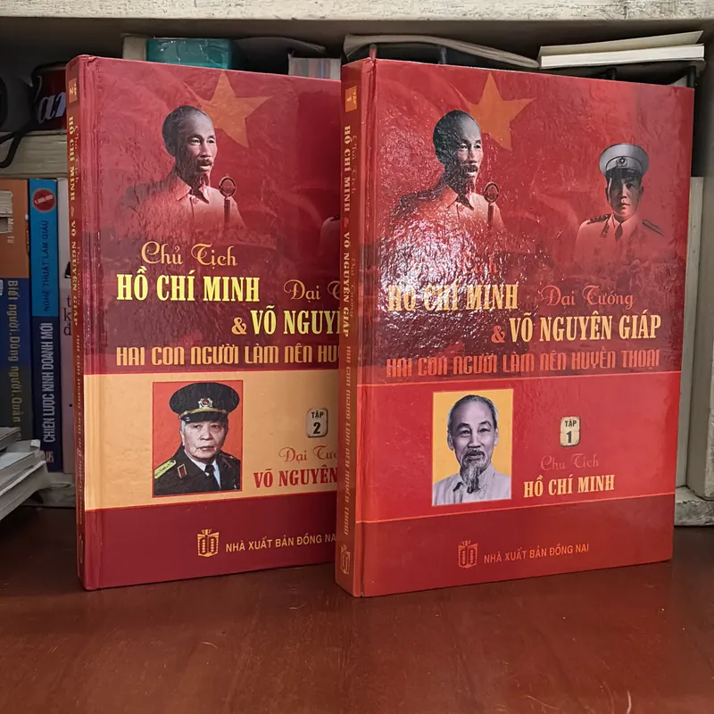 II Chủ Tịch Hồ Chí Minh Và Đại Tướng Võ Nguyễn Giáp _ Hai Con Người Làm Nên Huyền Thoại 718047