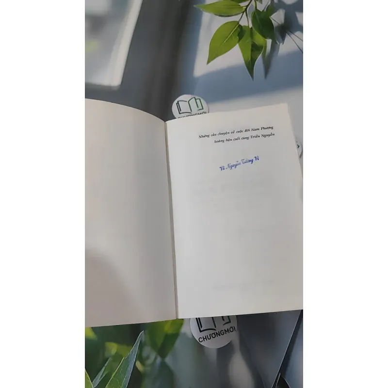 Nam Phương - Hoàng Hậu Cuối Cùng Triều Nguyễn - Phan Thứ Lang 970258