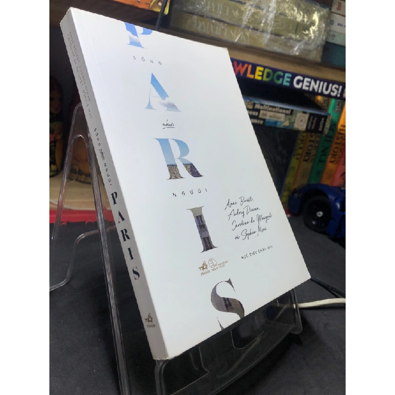 Sống như người Paris 2016 mới 80% ố bẩn nhẹ bụng sách Anne Berest, Audrey Diwan, Caroline de Maigret và Sophia Mas HPB2606 VĂN HỌC Oreka-Blogmeo 174858