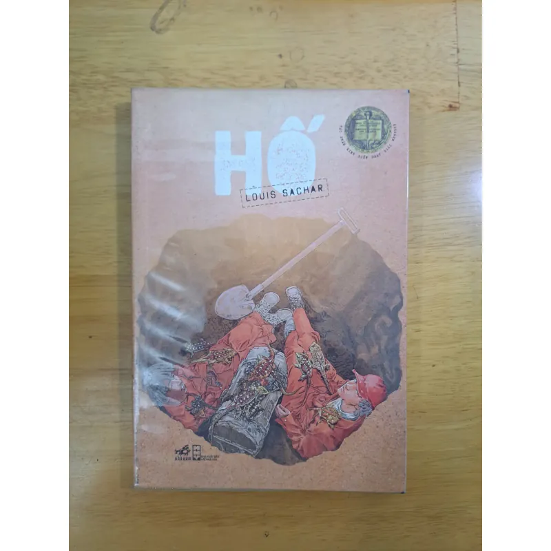 Hố - Louis Sachar 999928