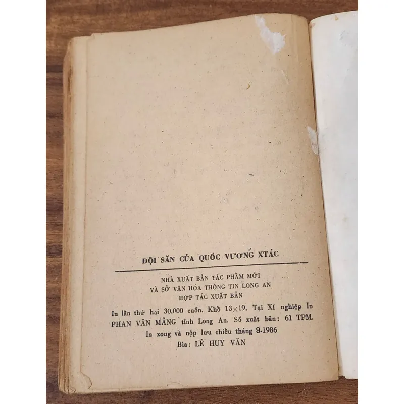 Tác phẩm VH kinh điển Belarus: ĐỘI SĂN CỦA QUỐC VƯƠNG STAKH 732975