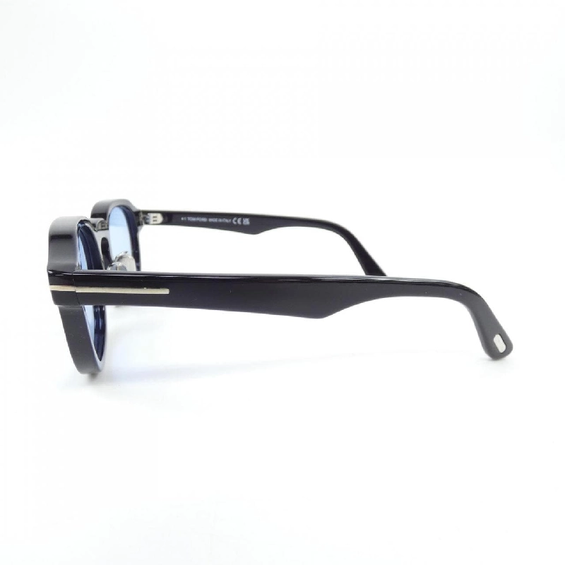 KÍNH MÁT TOM FORD - Hàng hiệu Authentic 884569