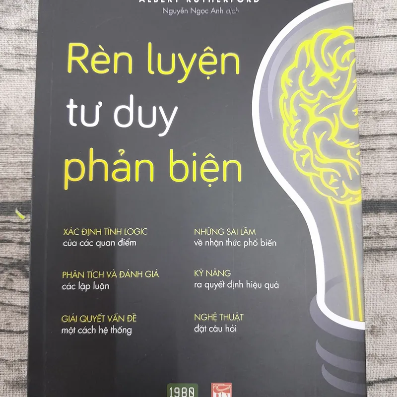 Rèn luyện tư duy phản biện. Albert Rutherford 576448