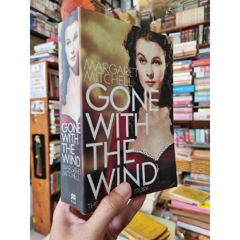 GONE WITH THE WIND - Margaret Mitchell 182557