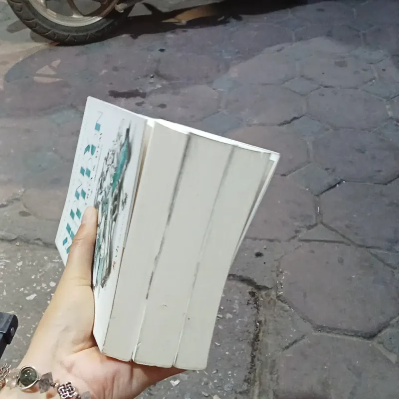 Sáng, Trưa & Đêm+ Thiên Thần Nổi Giận+ Bầu Trời Sụp Đổ - Sidney Sheldon  797113