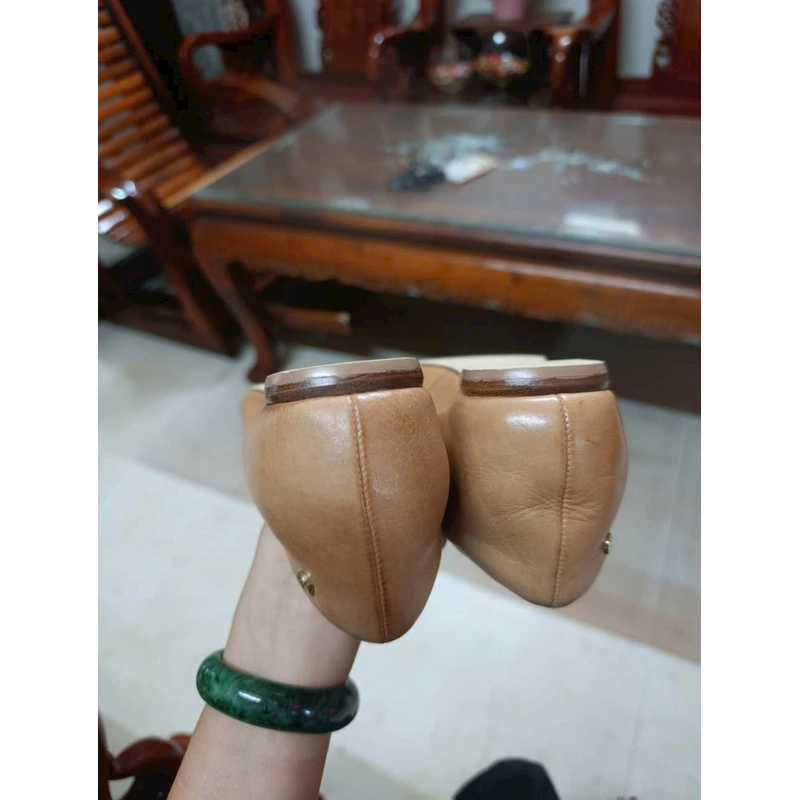 Giày hàng hiệu  540447