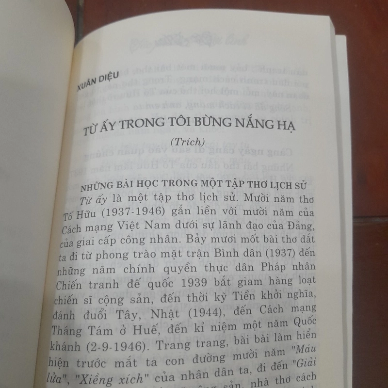 TỐ HỮU, Tác phẩm & Lời bình 472178