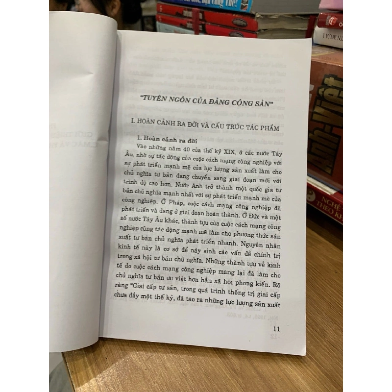 Giới thiệu một số tác phẩm của C.Mác ,PH.Ăngghen và V.I.Lênnin về chính trị 744948