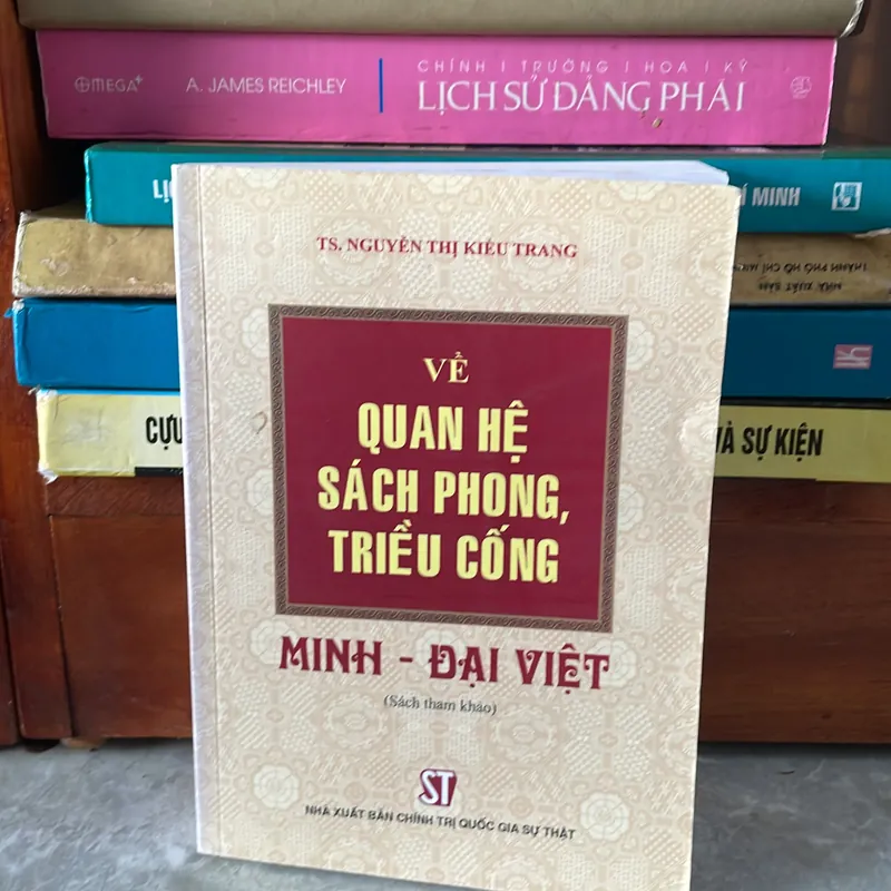 Về Quan Hệ sách Phong Triều Cống Minh-Đại Việt 695069