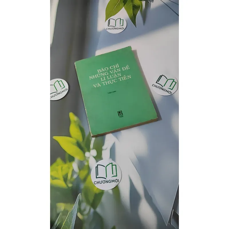 [XƯA] Báo Chí: Những Vấn Đề Lí Luận Và Thực Tiễn 2 (1996) 928582