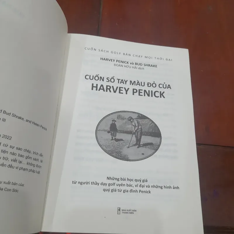 CUỐN SỔ TAY MÀU ĐỎ của Harvey Penick 569907