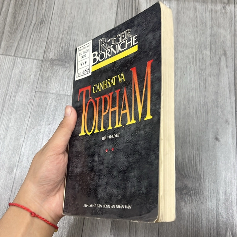 Cảnh sát và tội phạm bộ 2 tập. 2a2 521805