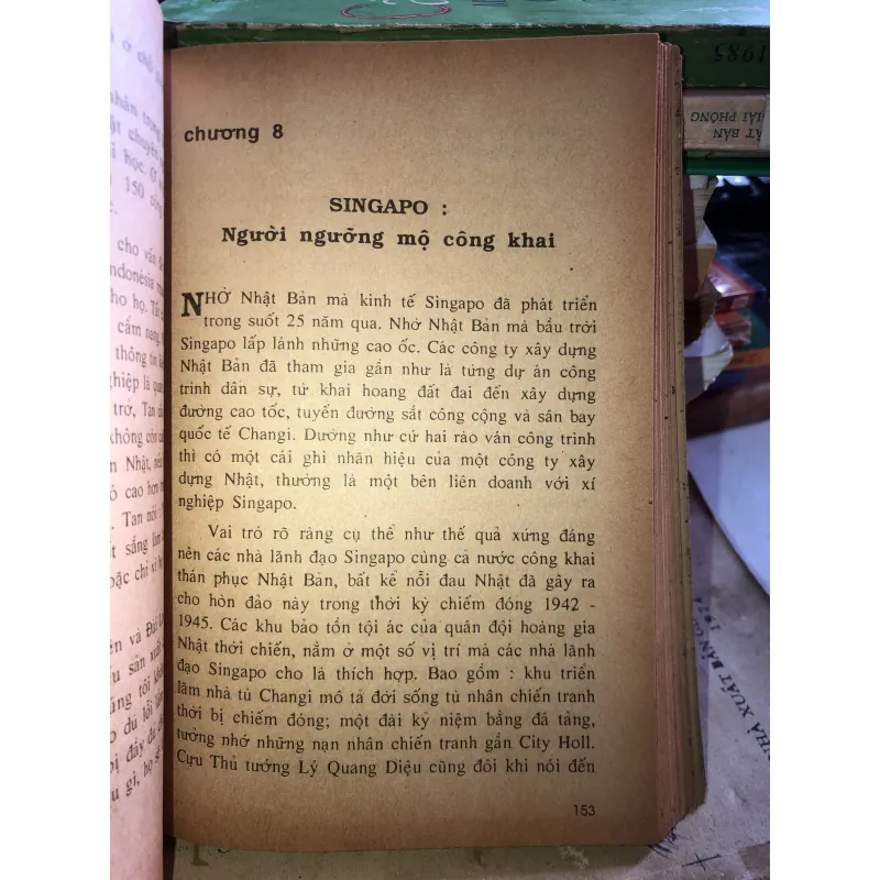 Chân dung nước Nhật ở châu Á - Nigel Holloway & Phillip Bowring  1024571