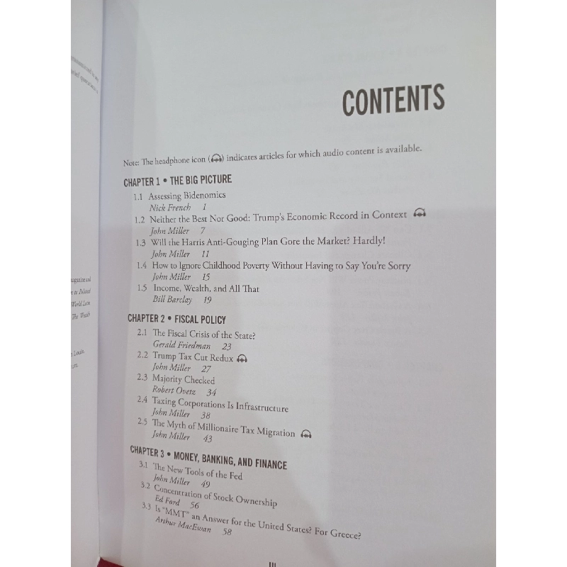 Current Economic Issues - Dollars&Sense 1021771