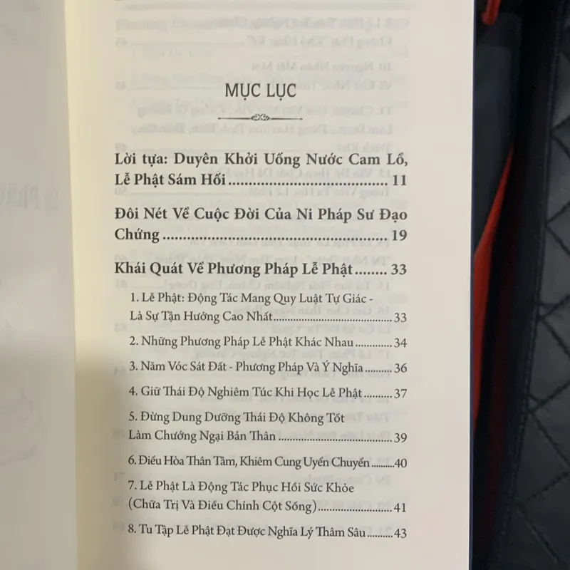 Sách lễ phật và y học 594400