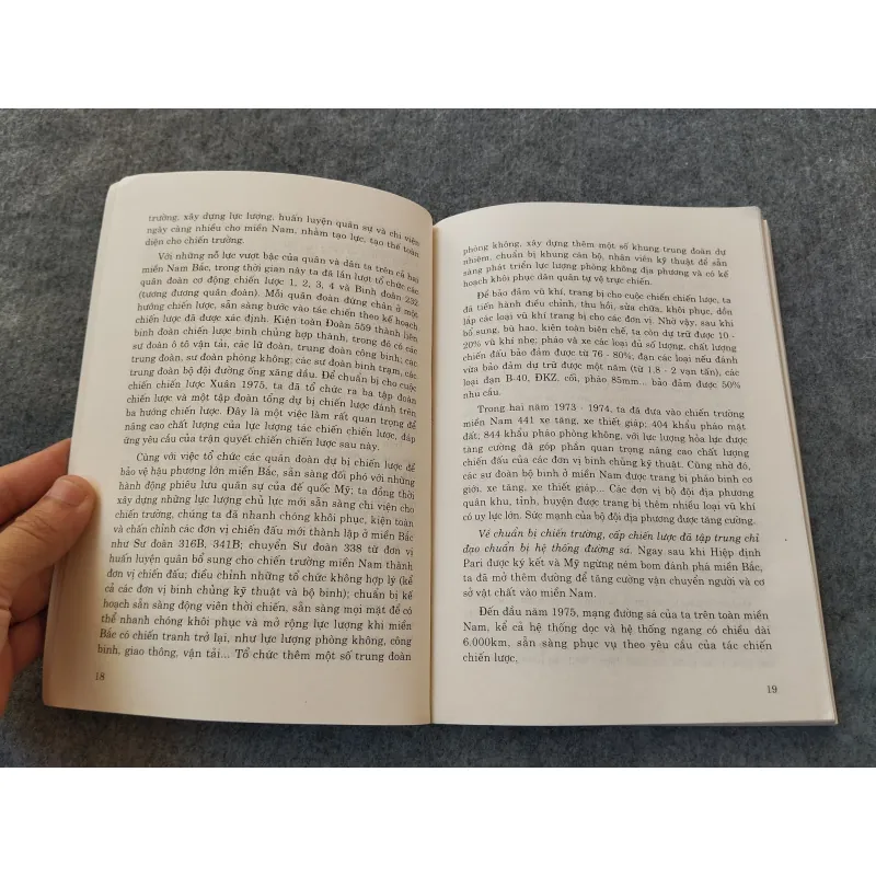 CUỘC TIẾN QUÂN TỪ BUÔN MA THUỘT ĐẾN SÀI GÒN XUÂN 1975 697758