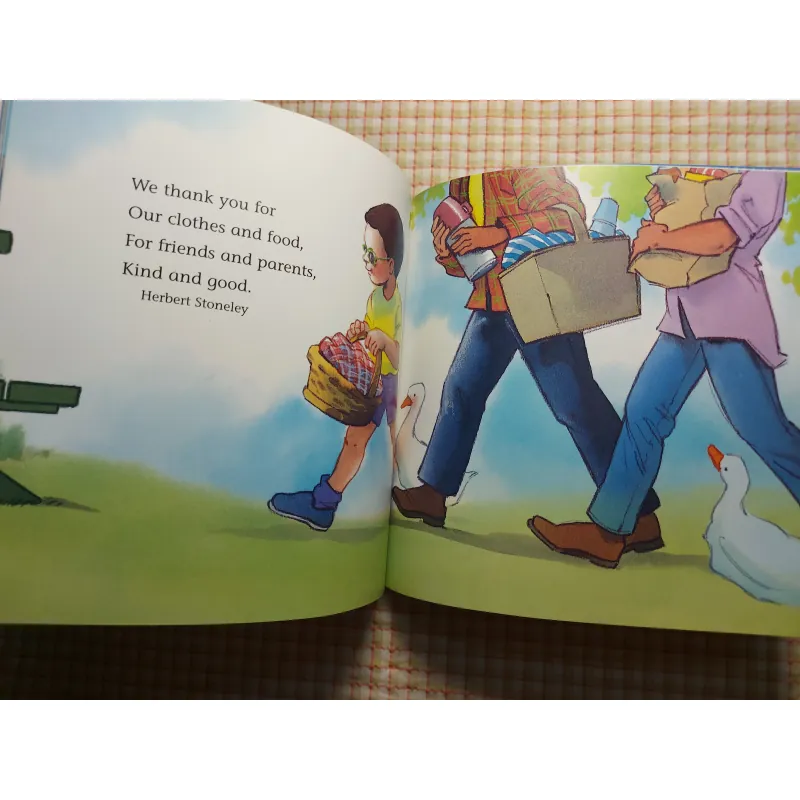 Picture book MY FIRST BOOK OF PRAYERS – Cuốn sách cầu nguyện đầu đời cho bé 753194