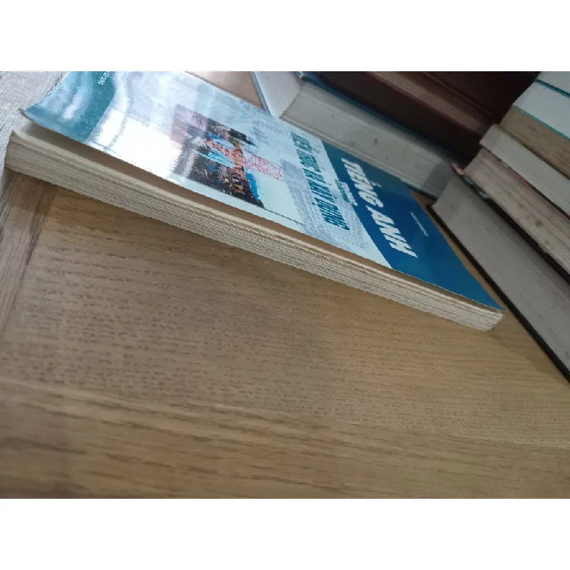 Tiếng Anh trong kiến trúc và xây dựng - James Cumming 596539