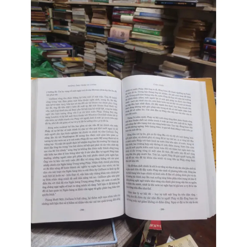 Sách: Những ông trùm tài chính - Liaquat Ahamed 594617