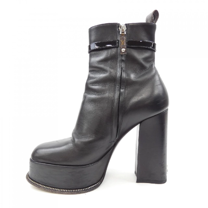 Giày bốt LOUIS VUITTON 661179