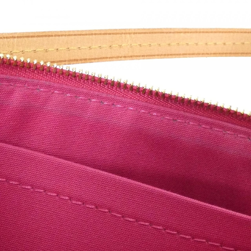 Túi đeo chéo Louis Vuitton Monogram Vernis Flower Ikat M90042 620207