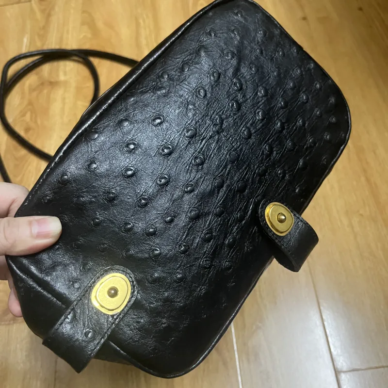 Balo nữ 24x31x14 da thật dập vân đà điểu 2hand 996738