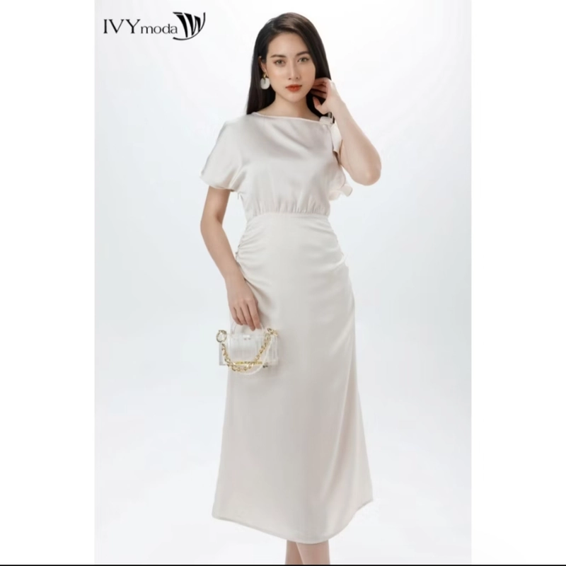 Đầm lụa lệch vai IVY moda size XL 548794