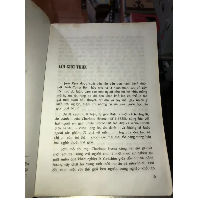 Jane Eyre - Charlotte Bronte 1001674