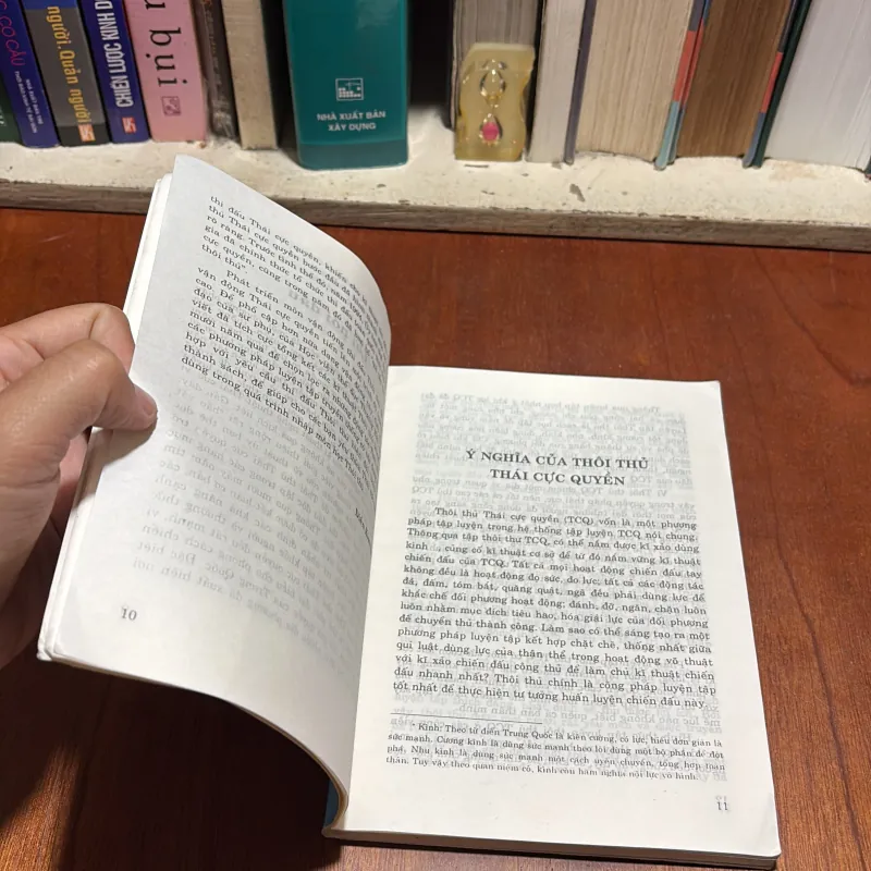 II Sách Võ Thuật: Nhập Môn Thôi Thủ Thái Cực Quyền - Điền Kim Long - 2000 926902