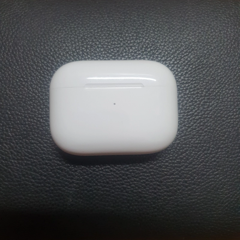 hộp sạc airpod 2 rpo 277384