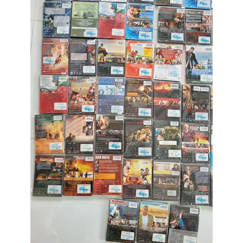 Lô đĩa phim gốc, real, chưa sửa dụng, mới tinh, có 59 bộ 998412
