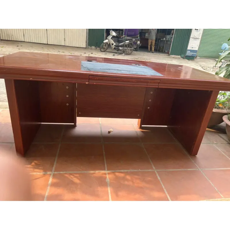 Thanh lý bàn giám đốc 1038099
