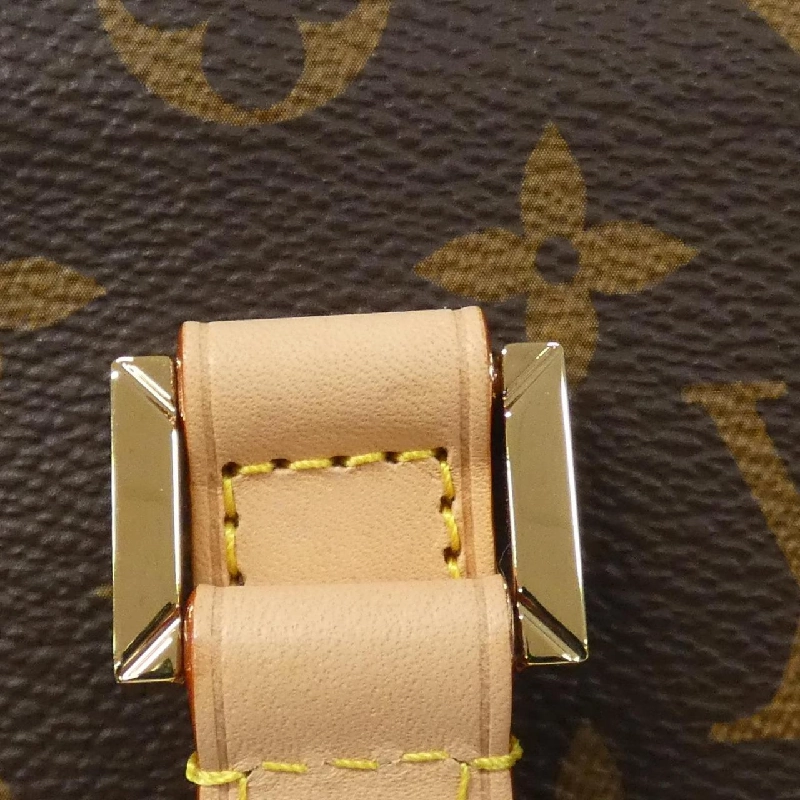 Túi xách vai Louis Vuitton Monogram Mezzo M47134 610644