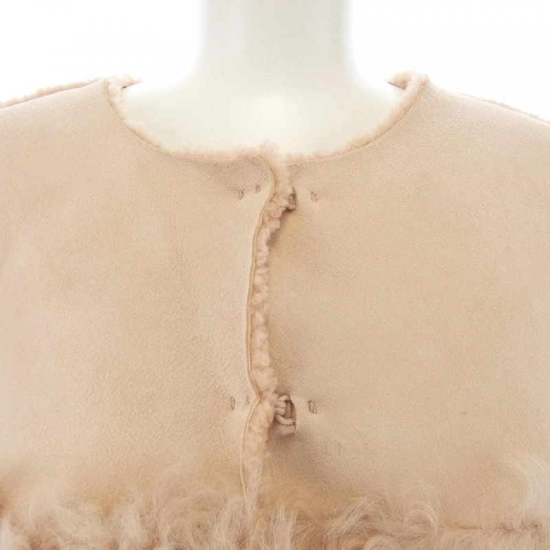 【Mã giảm giá】Red Valentino Áo khoác lông cừu 630806